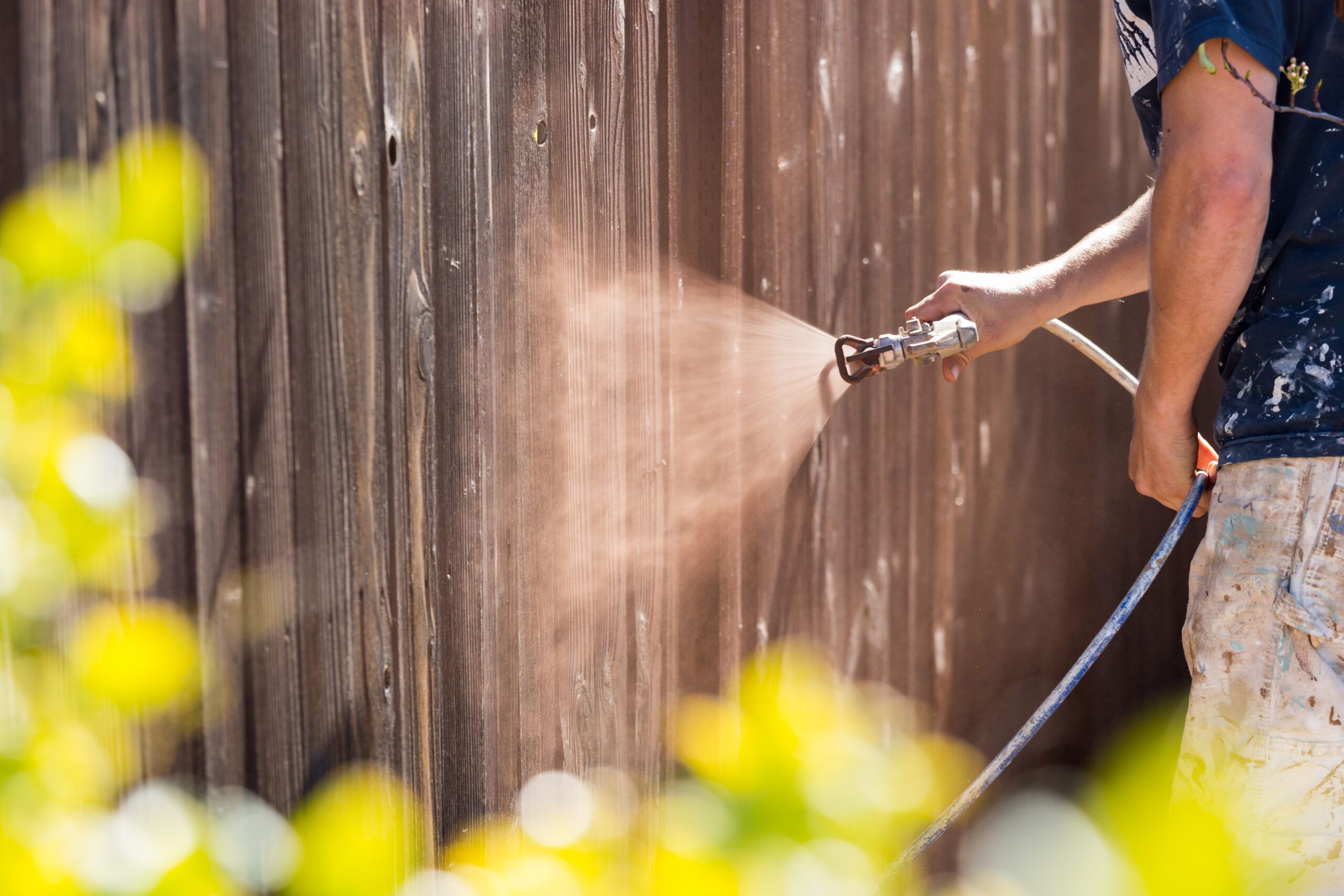 Quality fence cleaning